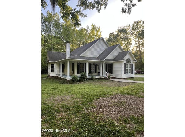 169 Bradshaw Road, Bladenboro, NC 28320