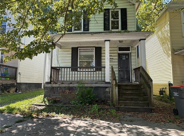 1923 6th Ave, Beaver Falls, PA 15010