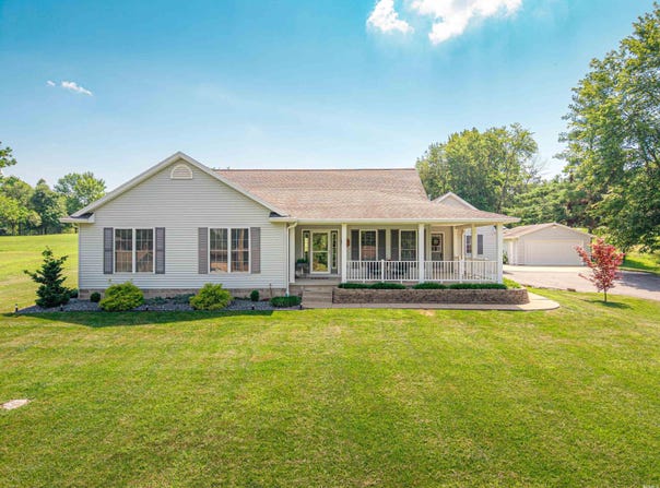 1888 Fuquay Road, Newburgh, IN 47630