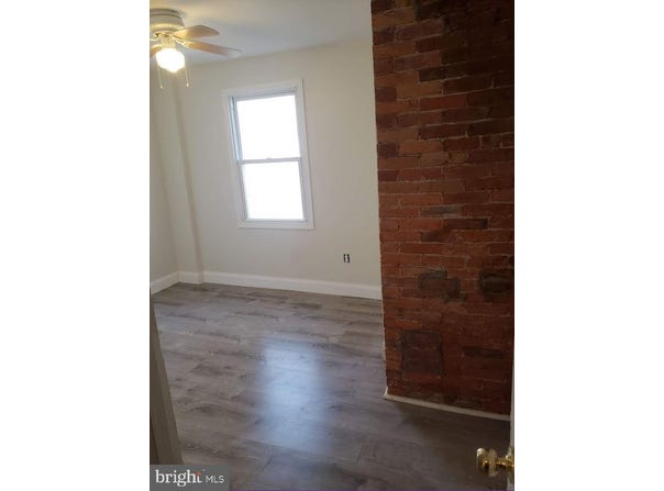 1111 W COLONA STREET, PHILADELPHIA, PA 19133