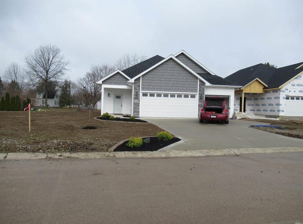 6303 Becker Drive, Fort Wayne, IN 46835