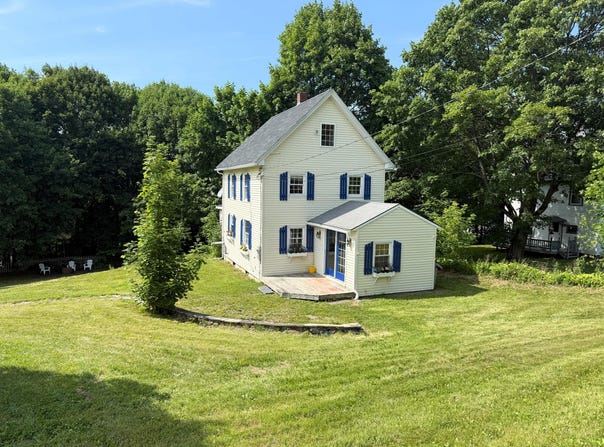 7 First Street, Brewer, ME 04412
