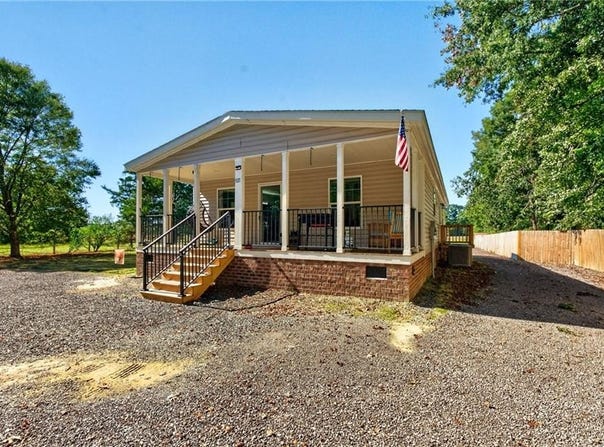 5071 Mineral Spring Road, Suffolk, VA 23438