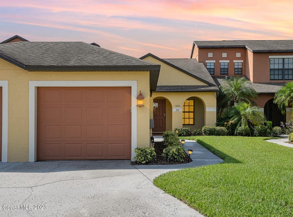 1265 Luminary Circle, Melbourne, FL 32901