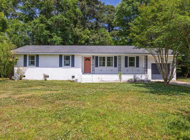 18 Carson Drive, Charleston, SC 29407