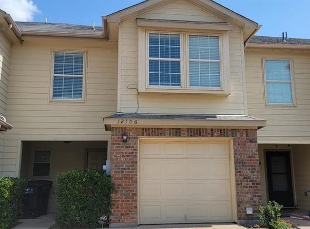 12506 Bay Avenue, Fort Worth, TX 76040