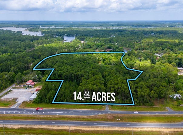 19494 Us Highway 331, Freeport, FL 32439
