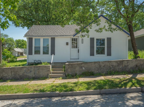 201 S Tom, Webb City, MO 64870