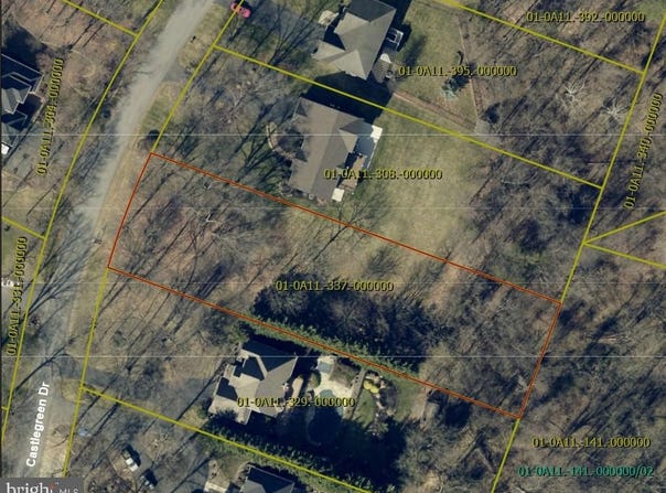 2579 CASTLEGREEN, GREENCASTLE, PA 17225