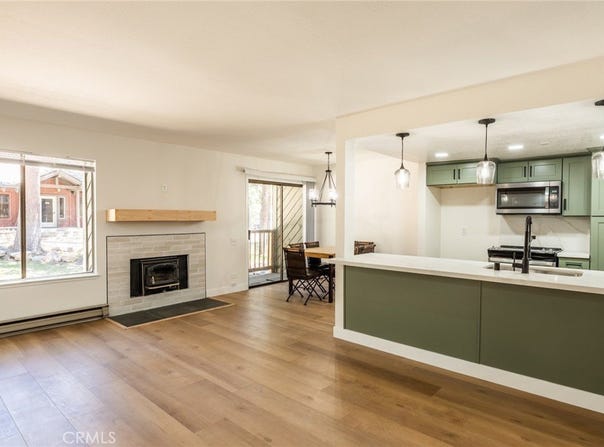 152 Viewpoint Road 105, Mammoth Lakes, CA 93546