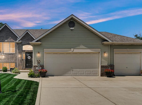 1600 Cooke Street, Hobart, IN 46342