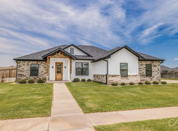 232 Carriage Hills Parkway, Abilene, TX 79602