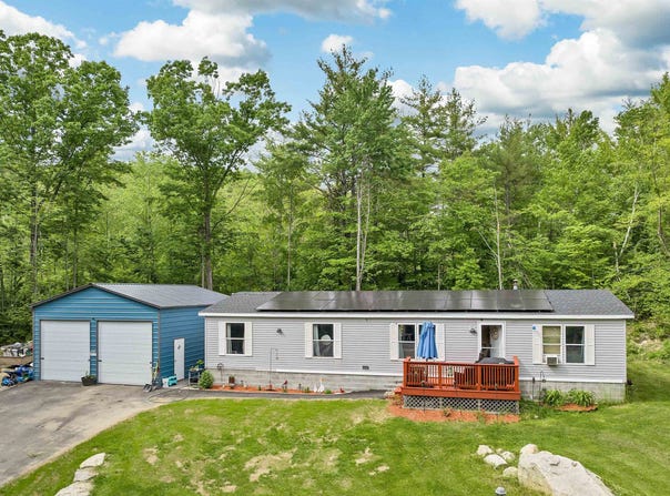 74 Jesus Valley Road, Alton, NH 03810