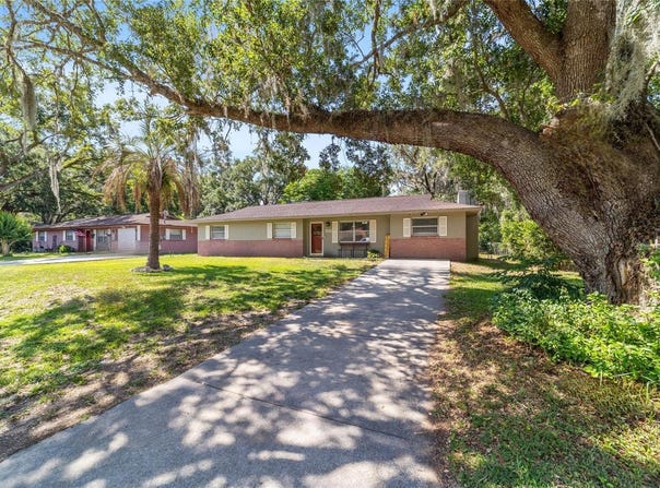 6060 SE 119TH PLACE, BELLEVIEW, FL 34420