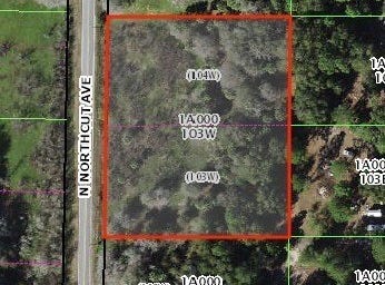 9601 N Northcut Avenue, Crystal River, FL 34428