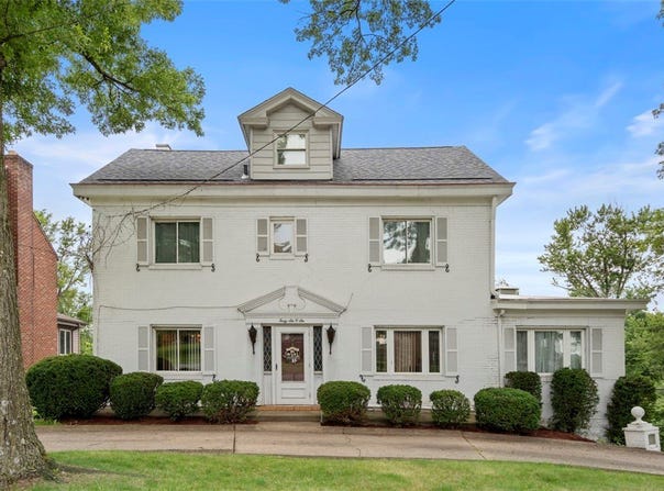 4606 Brownsville Rd, Whitehall, PA 15236