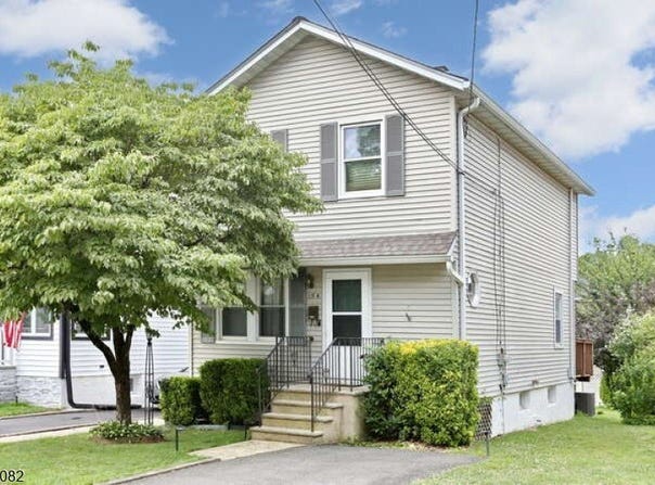 154 9Th Ave, Hawthorne Boro, NJ 07506