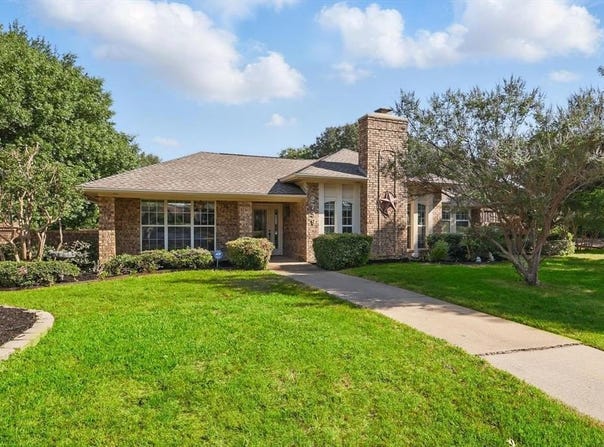 2739 Timberleaf Drive, Carrollton, TX 75006