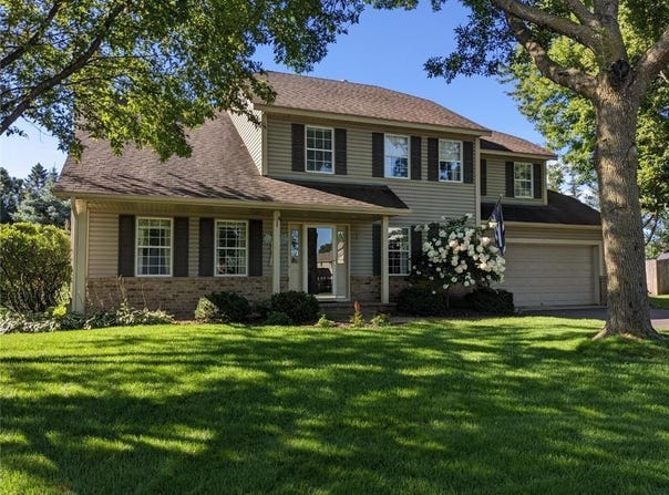 16597 Kenning Road, Eden Prairie, MN 55347