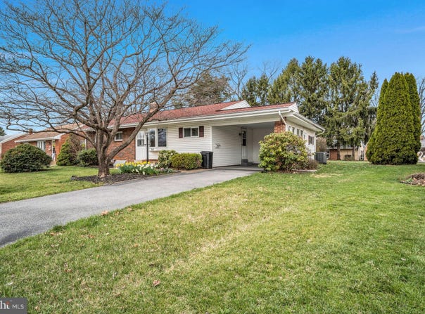 515 E COOVER STREET, MECHANICSBURG, PA 17055