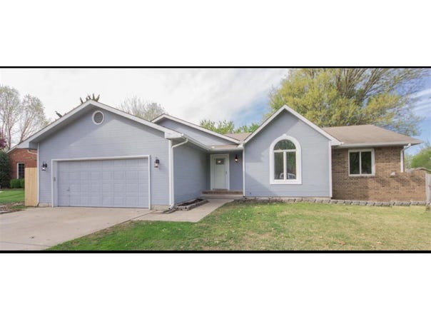 703 Heidi Ln, Mulvane, KS 67110