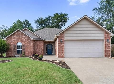 2602 Highwood Place, Claremore, OK 74017