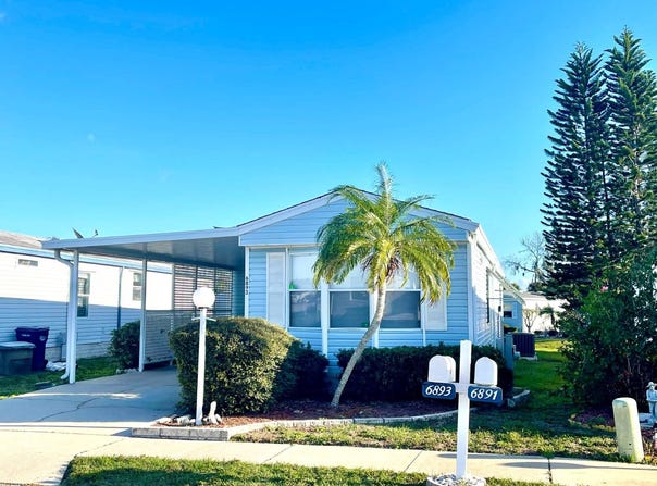 6893 Coconut Grove Circle, Ellenton, FL 34222