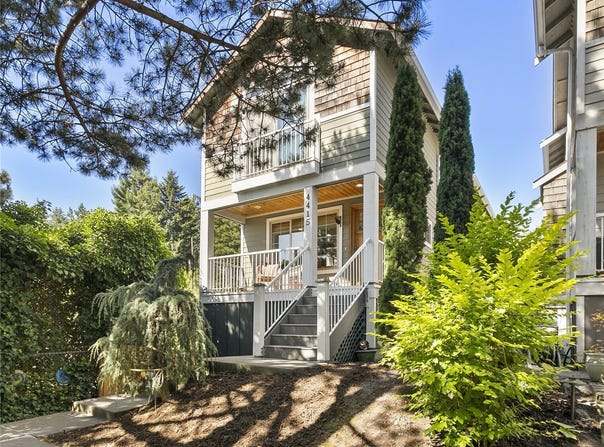 4415 40th Avenue SW, Seattle, WA 98116
