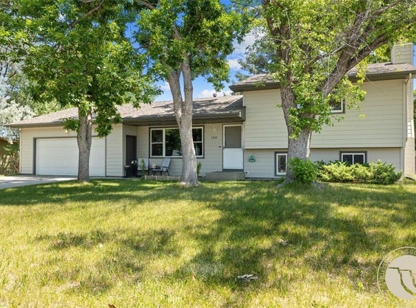 1937 Lake Elmo, Billings, MT 59105