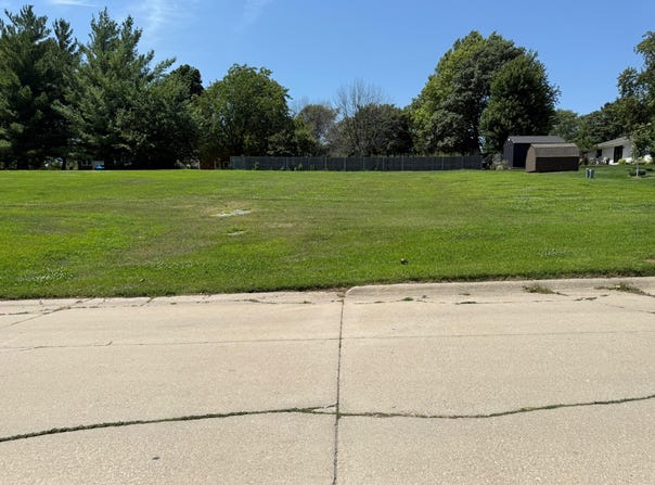 1303 SUMMIT PARCEL A Street, RED OAK, IA 51566