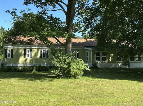 4881 S Stephentown Road, Stephentown, NY 12062
