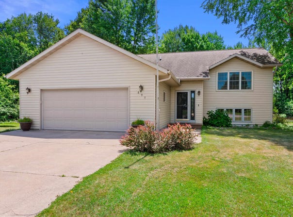 895 Waterworks Road, Nekoosa, WI 54457