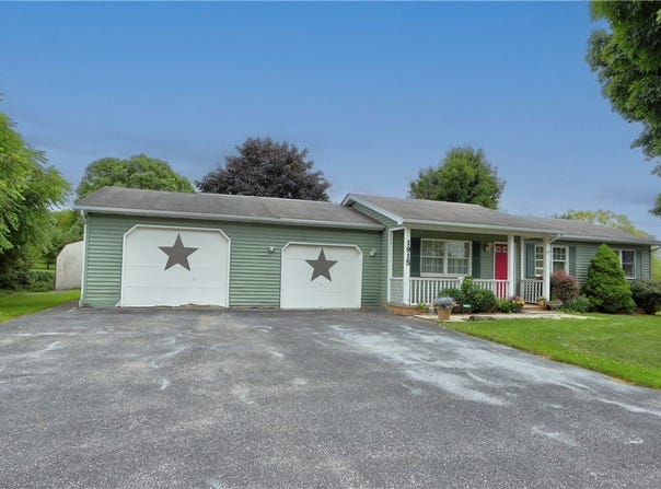 1915 State Route 21, Hopewell, NY 14548
