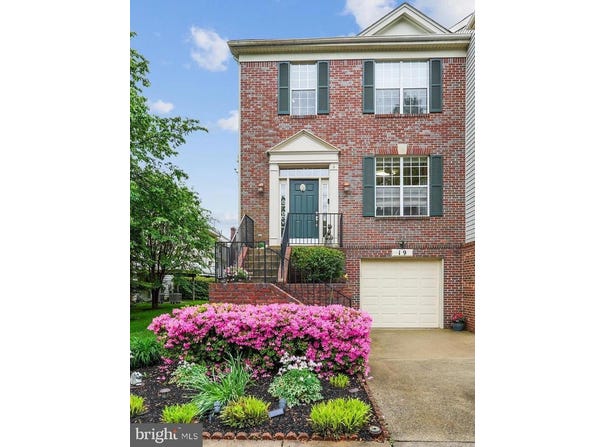 19 VANDERBILT CT, ROCKVILLE, MD 20850