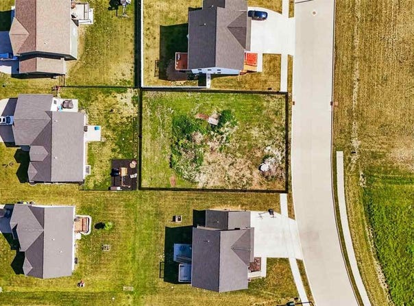1000 S 11th Ave, Washington, IA 52353