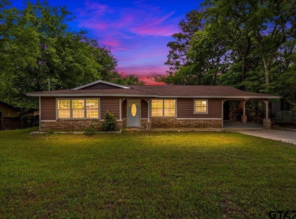 1912 W Oakwood st, Tyler, TX 75702