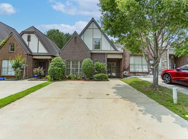 2449 RIDGEMONT DRIVE, BIRMINGHAM, AL 35244