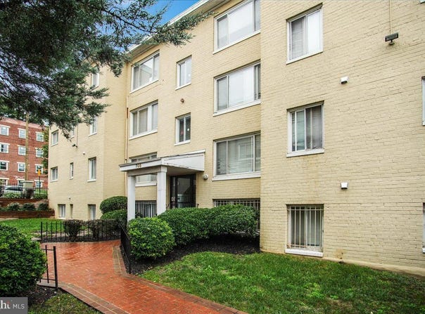 705 Brandywine St SE #203, Washington, DC 20032
