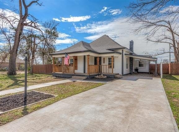 517 E 6th Street, Claremore, OK 74017