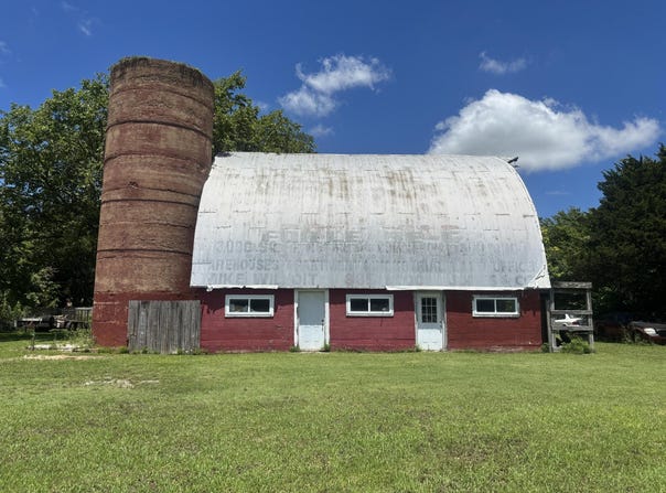 703 W Evergreen Street, Strafford, MO 65757
