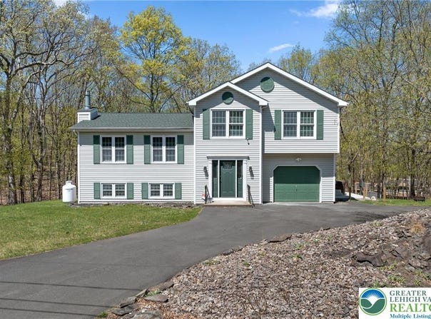 511 Lakeside Drive, Stroud Twp, PA 18301