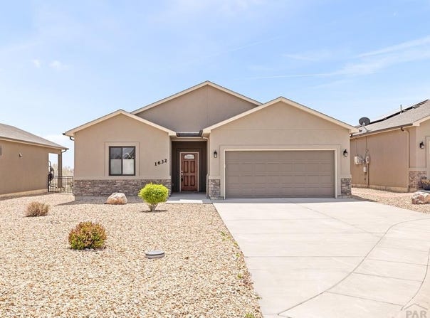 1632 Positano Ct, Pueblo, CO 81008