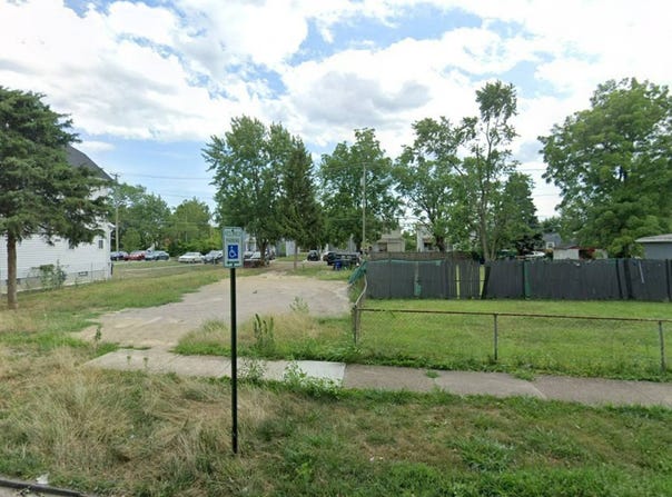 957  East 12 Avenue, Columbus, OH 43211