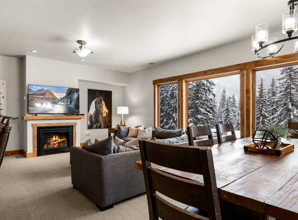 3820 Tamarack Avenue unit: 200, Whitefish, MT 59937