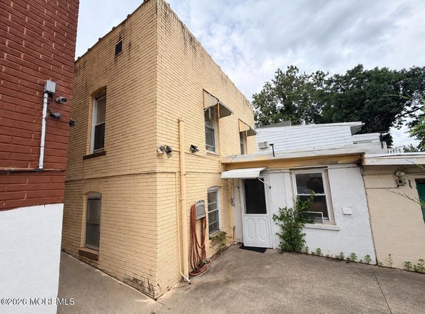 40 Farnham Avenue, Garfield, NJ 07026