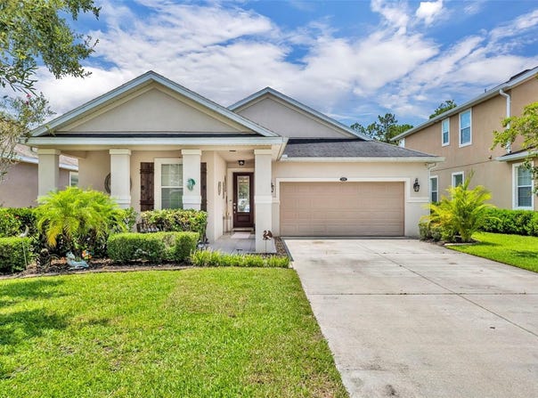 121 GRANDE BERWICK COURT, DAYTONA BEACH, FL 32124