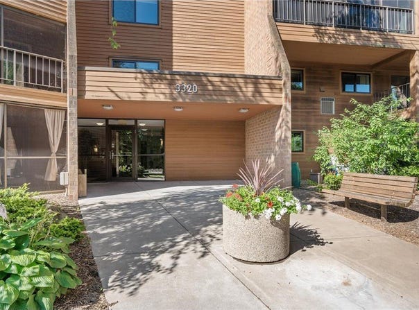 3320 Louisiana Avenue S, Saint Louis Park, MN 55426