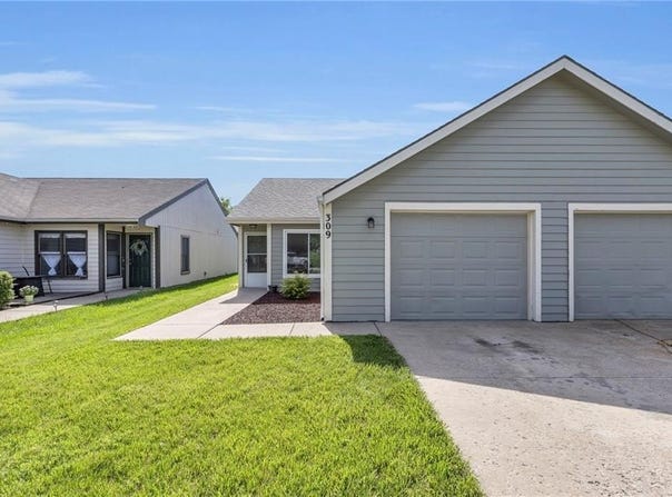 309-311 Washington Street, Baldwin City, KS 66006