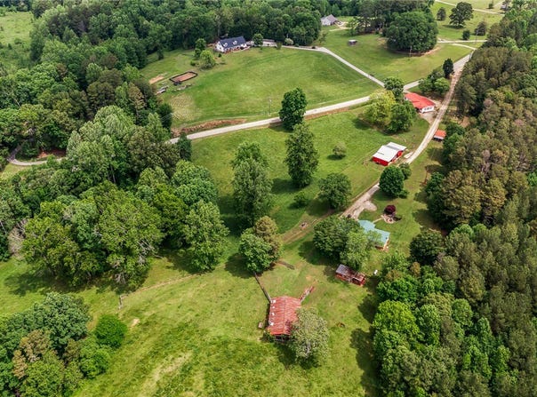 621 Pine View Drive, Westminster, SC 29693