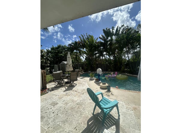 4395 NW 10th Terrace, Oakland Park, FL 33309